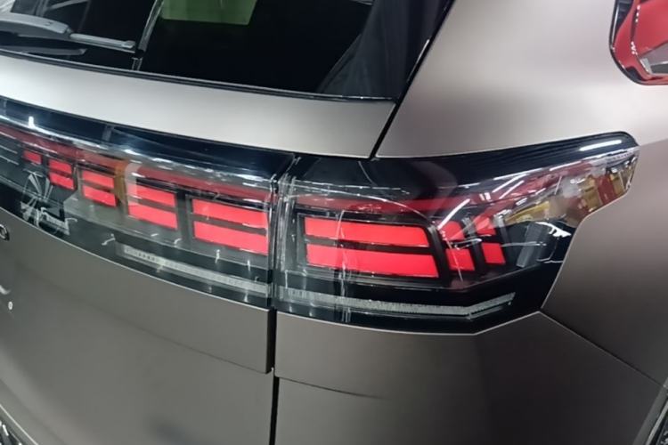 Used Volkswagen Teramont 2025 Tiguan Pro 450TSI Four-Wheel Drive Summit Edition Right Rear Taillight