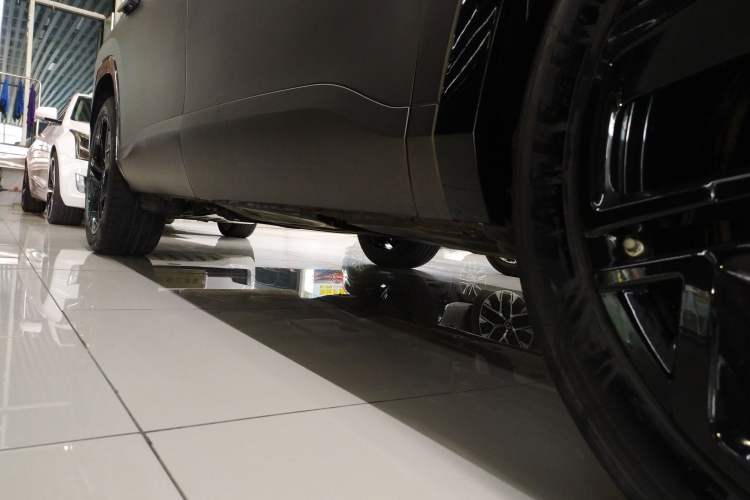 Used Volkswagen Teramont 2025 Tiguan Pro 450TSI Four-Wheel Drive Summit Edition Right Side Sill