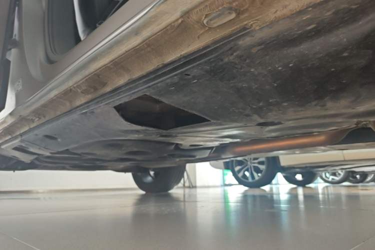 Used Volkswagen Teramont 2025 Tiguan Pro 450TSI Four-Wheel Drive Summit Edition Right Side Sill