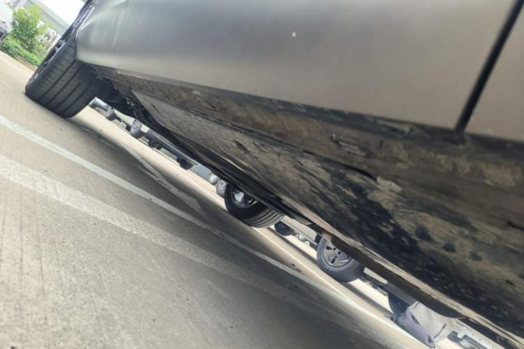 Used Volkswagen Teramont 2025 Tiguan Pro 450TSI Four-Wheel Drive Summit Edition Right Side Sill
