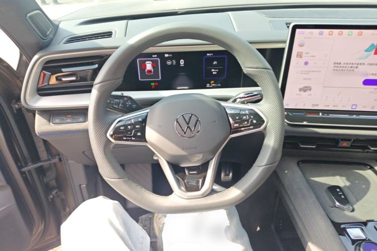 Used Volkswagen Teramont 2025 Tiguan Pro 450TSI Four-Wheel Drive Summit Edition Steering Wheel