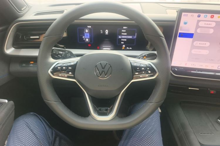 Used Volkswagen Teramont 2025 Tiguan Pro 450TSI Four-Wheel Drive Summit Edition Steering Wheel