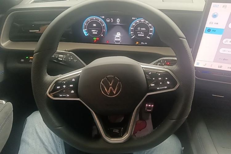 Used Volkswagen Teramont 2025 Tiguan Pro 450TSI Four-Wheel Drive Summit Edition Steering Wheel