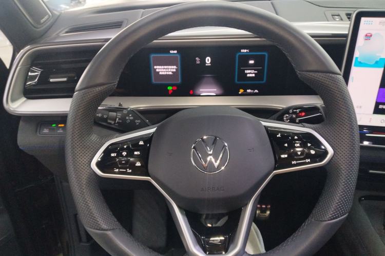 Used Volkswagen Teramont 2025 Tiguan Pro 450TSI Four-Wheel Drive Summit Edition Steering Wheel