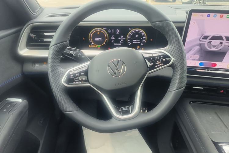 Used Volkswagen Teramont 2025 Tiguan Pro 450TSI Four-Wheel Drive Summit Edition Steering Wheel