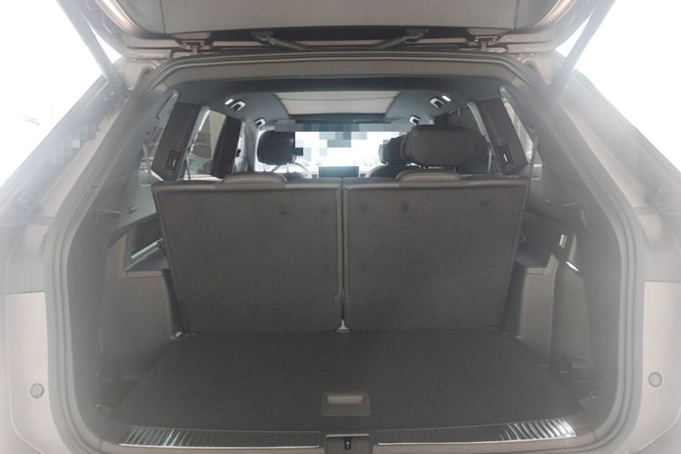Used Volkswagen Teramont 2025 Tiguan Pro 450TSI Four-Wheel Drive Summit Edition Trunk