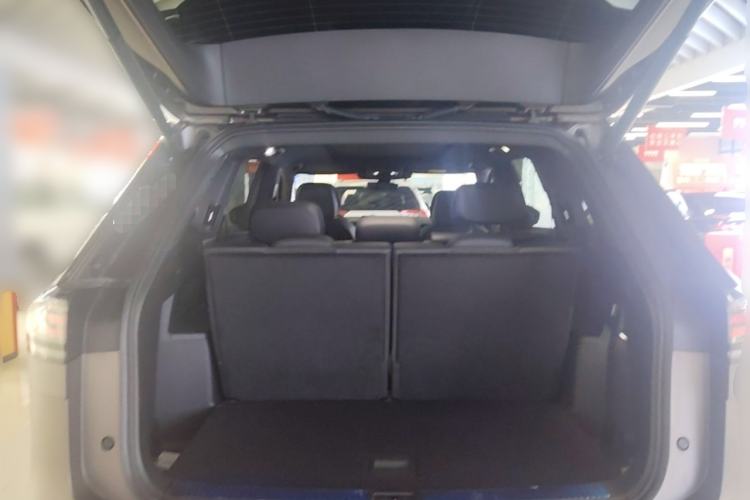 Used Volkswagen Teramont 2025 Tiguan Pro 450TSI Four-Wheel Drive Summit Edition Trunk