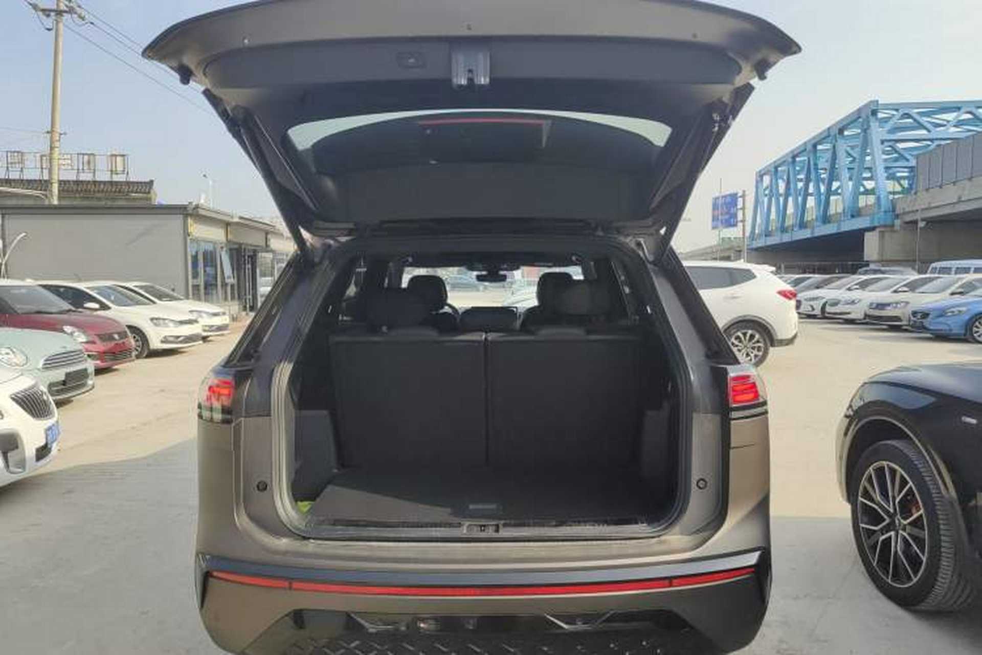 Used Volkswagen Teramont 2025 Tiguan Pro 450TSI Four-Wheel Drive Summit Edition Trunk