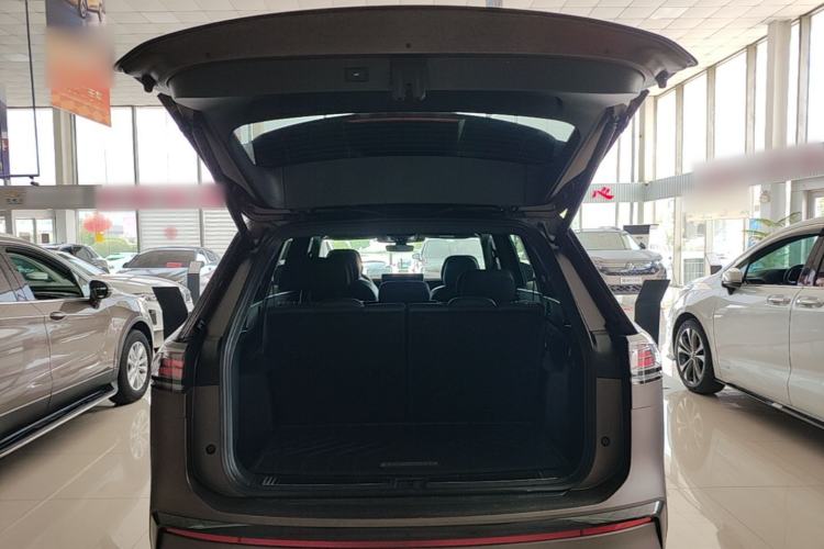 Used Volkswagen Teramont 2025 Tiguan Pro 450TSI Four-Wheel Drive Summit Edition Trunk