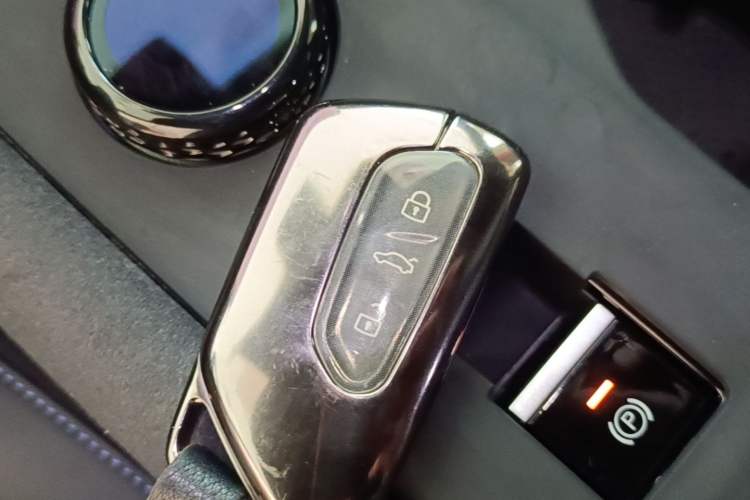 Used Volkswagen Teramont 2025 Tiguan Pro 450TSI Four-Wheel Drive Summit Edition Vehicle Key