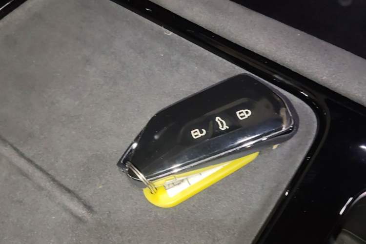 Used Volkswagen Teramont 2025 Tiguan Pro 450TSI Four-Wheel Drive Summit Edition Vehicle Key