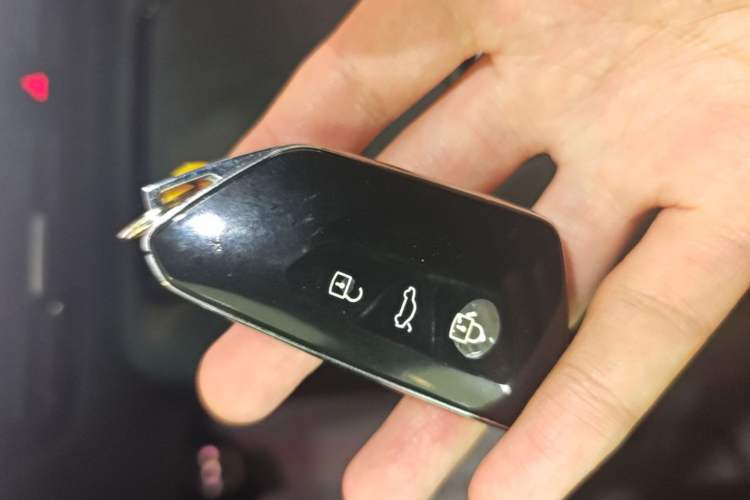 Used Volkswagen Teramont 2025 Tiguan Pro 450TSI Four-Wheel Drive Summit Edition Vehicle Key