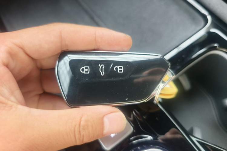 Used Volkswagen Teramont 2025 Tiguan Pro 450TSI Four-Wheel Drive Summit Edition Vehicle Key