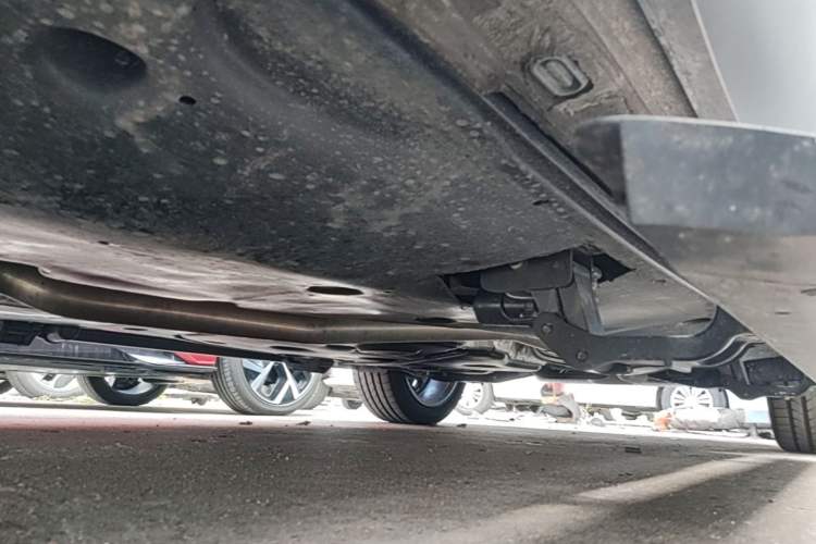 Used Volkswagen Teramont 2025 Tiguan Pro 450TSI Four-Wheel Drive Summit Edition Chassis Front Left