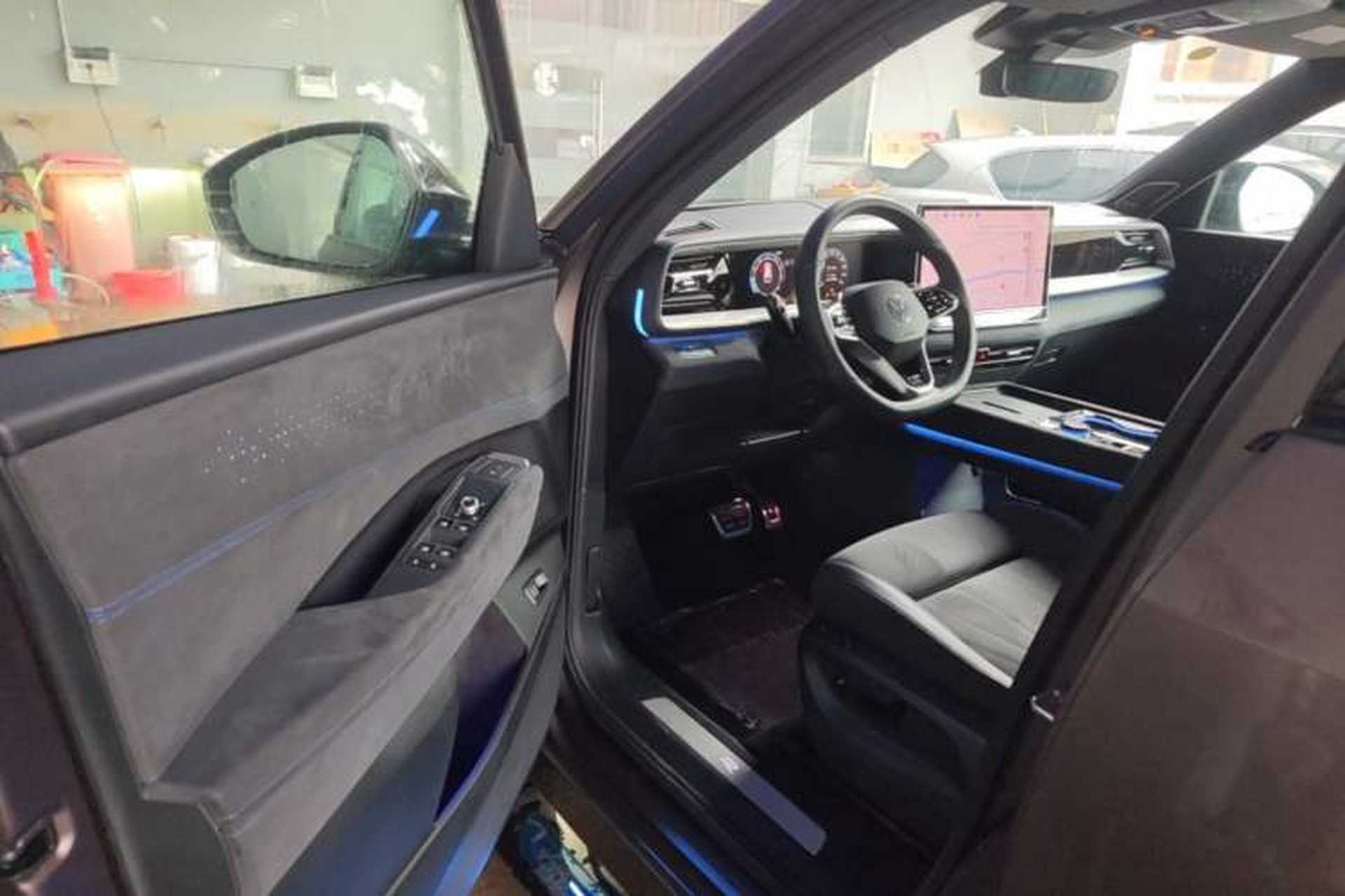Used Volkswagen Teramont 2025 Tiguan Pro 450TSI Four-Wheel Drive Summit Edition Driver Seat