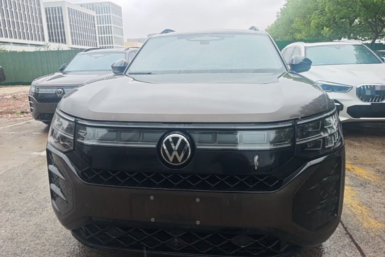 Used Volkswagen Teramont 2025 Tiguan Pro 450TSI Four-Wheel Drive Summit Edition Front