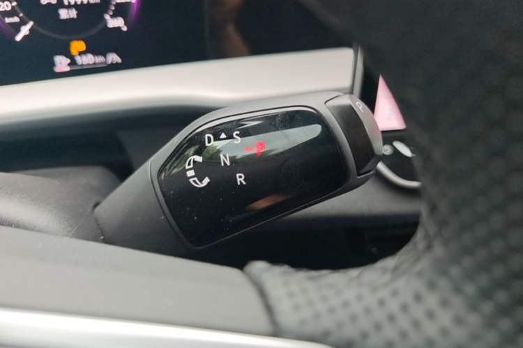 Used Volkswagen Teramont 2025 Tiguan Pro 450TSI Four-Wheel Drive Summit Edition Gear Lever