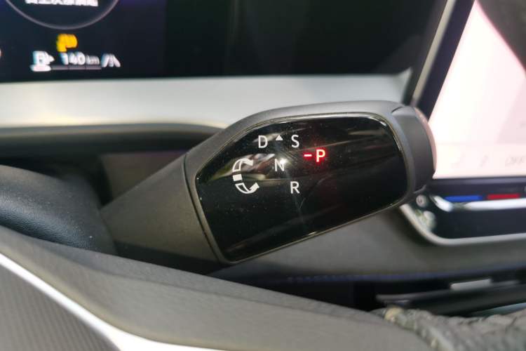 Used Volkswagen Teramont 2025 Tiguan Pro 450TSI Four-Wheel Drive Summit Edition Gear Lever