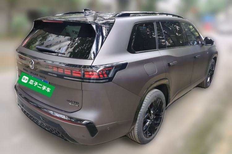 Used Volkswagen Teramont 2025 Tiguan Pro 450TSI Four-Wheel Drive Summit Edition Rear Right 45 Deg