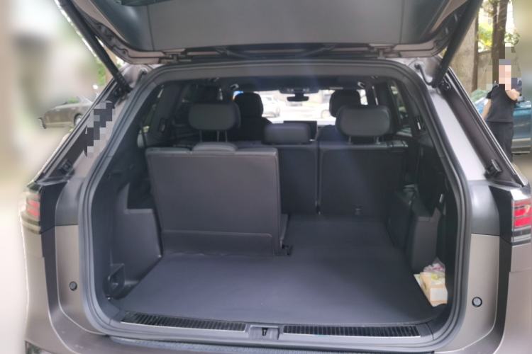 Used Volkswagen Teramont 2025 Tiguan Pro 450TSI Four-Wheel Drive Summit Edition Trunk