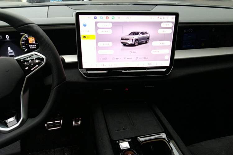 Used Volkswagen Teramont 2025 Tiguan Pro 450TSI Four-Wheel Drive Summit Edition Audio And AC Panel