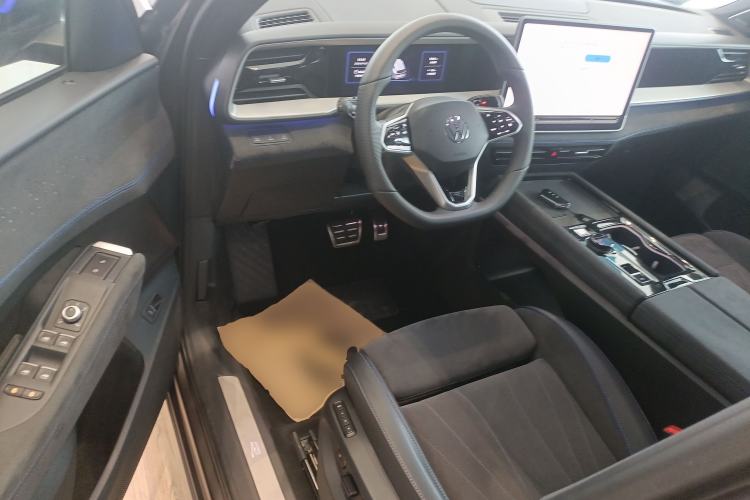 Used Volkswagen Teramont 2025 Tiguan Pro 450TSI Four-Wheel Drive Summit Edition Driver Seat