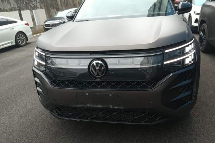 Used Volkswagen Teramont 2025 Tiguan Pro 450TSI Four-Wheel Drive Summit Edition Front