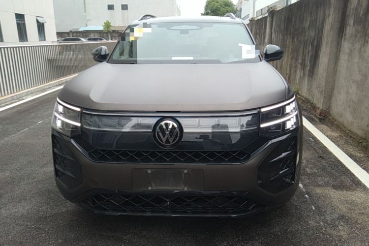 Used Volkswagen Teramont 2025 Tiguan Pro 450TSI Four-Wheel Drive Summit Edition Front