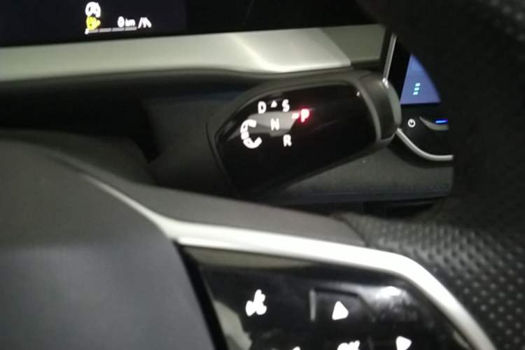 Used Volkswagen Teramont 2025 Tiguan Pro 450TSI Four-Wheel Drive Summit Edition Gear Lever