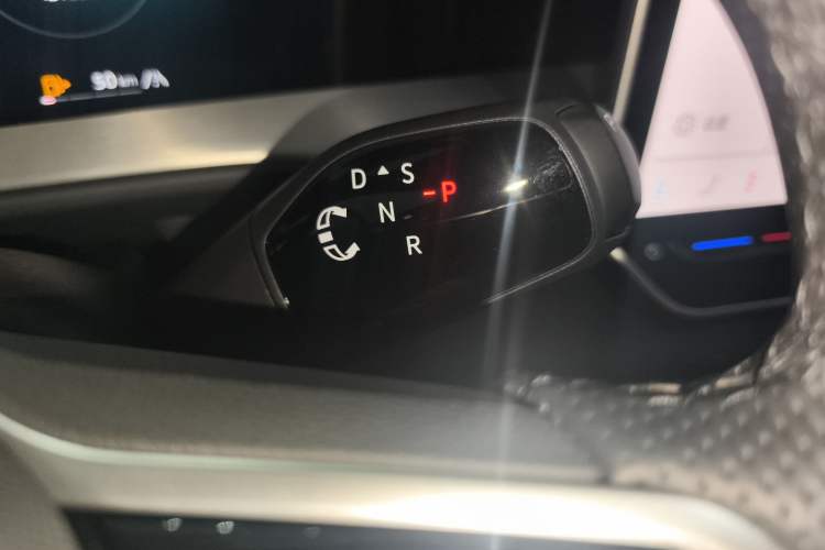 Used Volkswagen Teramont 2025 Tiguan Pro 450TSI Four-Wheel Drive Summit Edition Gear Lever