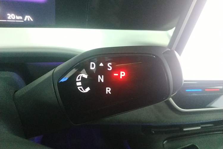 Used Volkswagen Teramont 2025 Tiguan Pro 450TSI Four-Wheel Drive Summit Edition Gear Lever