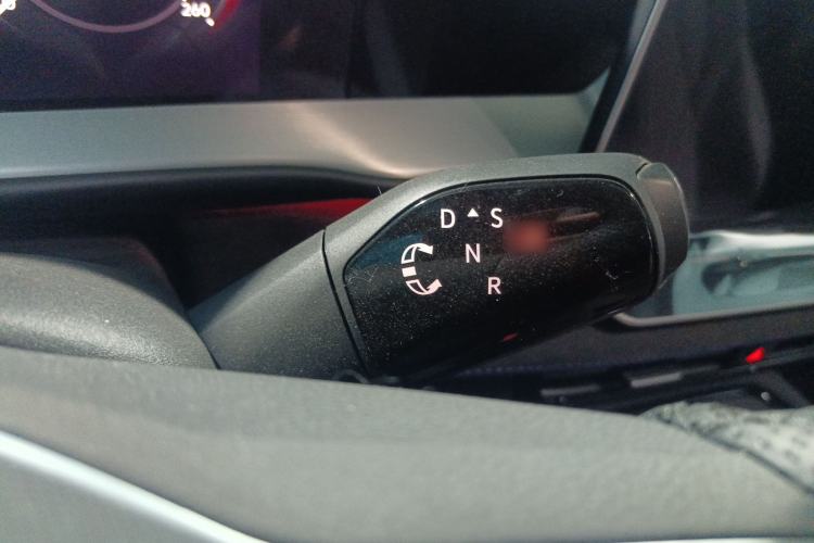 Used Volkswagen Teramont 2025 Tiguan Pro 450TSI Four-Wheel Drive Summit Edition Gear Lever