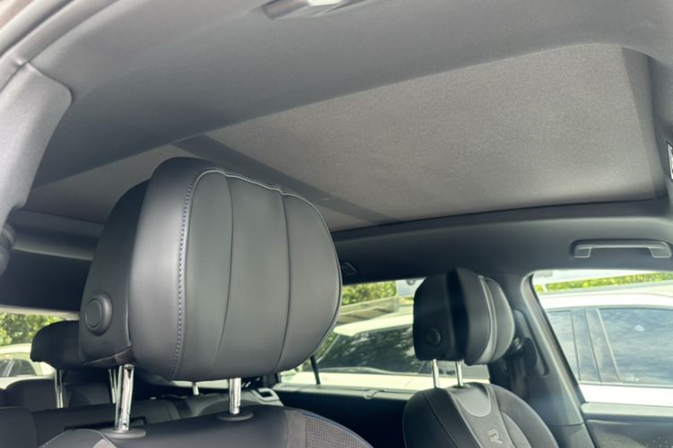 Used Volkswagen Teramont 2025 Tiguan Pro 450TSI Four-Wheel Drive Summit Edition Headliner