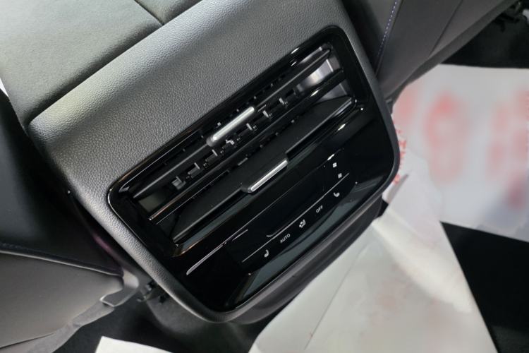 Used Volkswagen Teramont 2025 Tiguan Pro 450TSI Four-Wheel Drive Summit Edition Interior 5