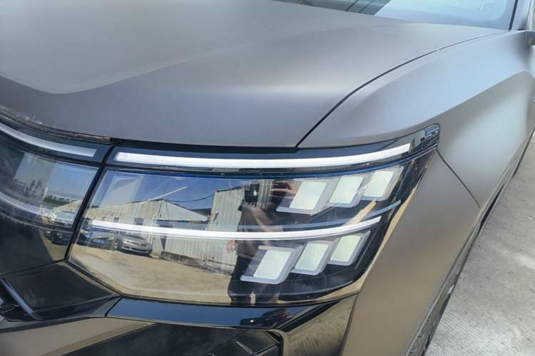 Used Volkswagen Teramont 2025 Tiguan Pro 450TSI Four-Wheel Drive Summit Edition Left Front Headlight