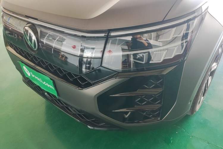 Used Volkswagen Teramont 2025 Tiguan Pro 450TSI Four-Wheel Drive Summit Edition Left Front Headlight