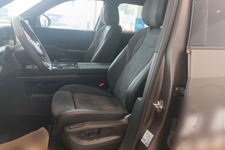 Used Volkswagen Teramont 2025 Tiguan Pro 450TSI Four-Wheel Drive Summit Edition Left Front Seat