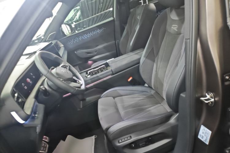 Used Volkswagen Teramont 2025 Tiguan Pro 450TSI Four-Wheel Drive Summit Edition Left Front Seat