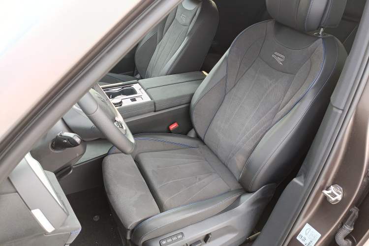 Used Volkswagen Teramont 2025 Tiguan Pro 450TSI Four-Wheel Drive Summit Edition Left Front Seat