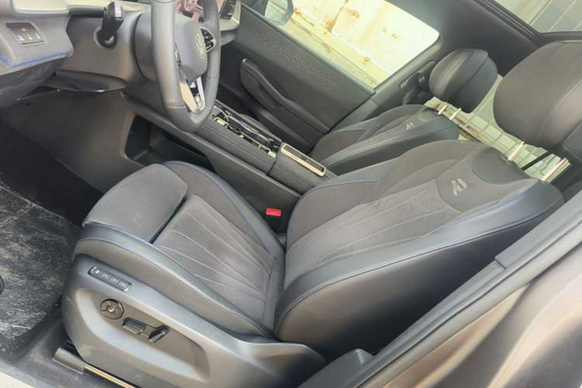 Used Volkswagen Teramont 2025 Tiguan Pro 450TSI Four-Wheel Drive Summit Edition Left Front Seat