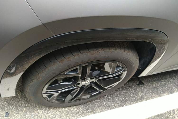 Used Volkswagen Teramont 2025 Tiguan Pro 450TSI Four-Wheel Drive Summit Edition Left Front Wheel Hub