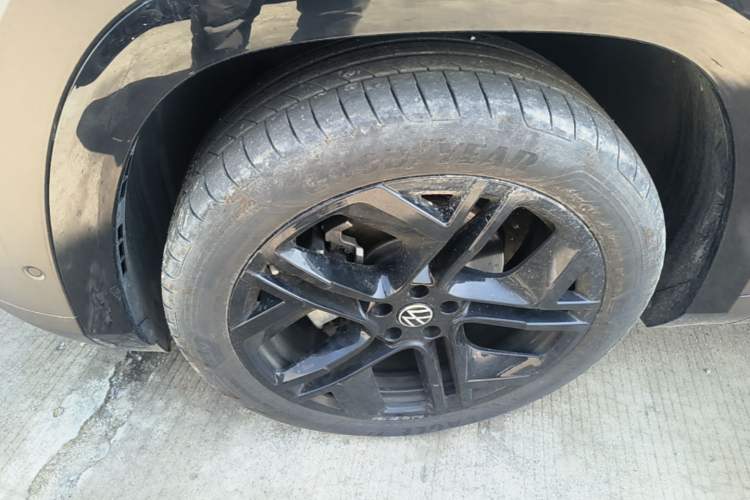 Used Volkswagen Teramont 2025 Tiguan Pro 450TSI Four-Wheel Drive Summit Edition Left Front Wheel Hub