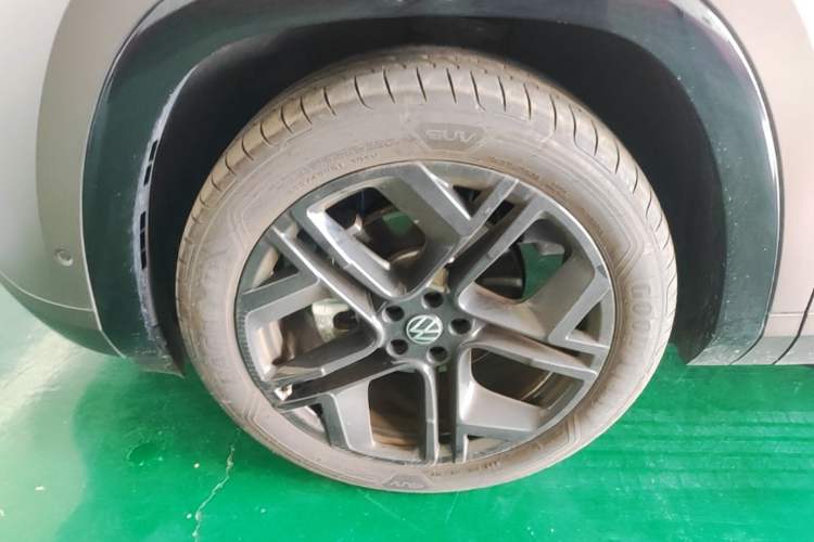 Used Volkswagen Teramont 2025 Tiguan Pro 450TSI Four-Wheel Drive Summit Edition Left Front Wheel Hub