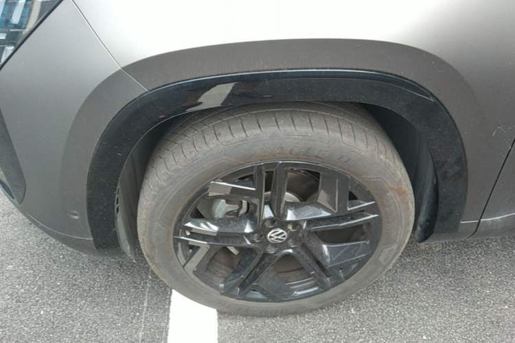 Used Volkswagen Teramont 2025 Tiguan Pro 450TSI Four-Wheel Drive Summit Edition Left Front Wheel Hub