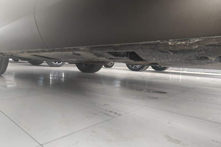 Used Volkswagen Teramont 2025 Tiguan Pro 450TSI Four-Wheel Drive Summit Edition Left Side Sill