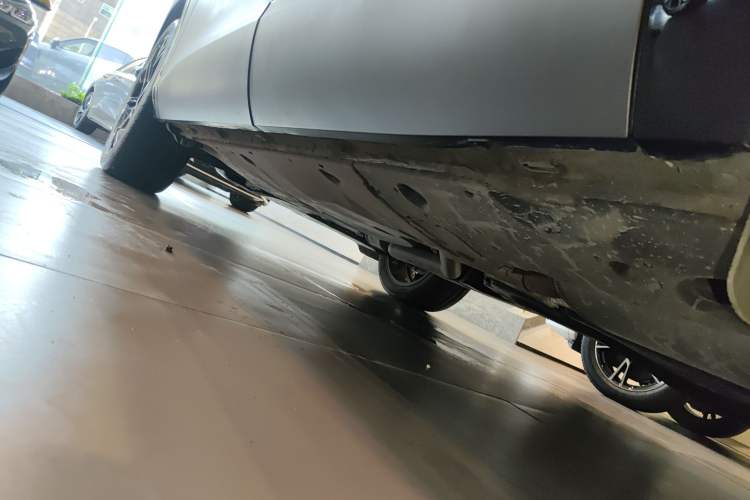 Used Volkswagen Teramont 2025 Tiguan Pro 450TSI Four-Wheel Drive Summit Edition Left Side Sill
