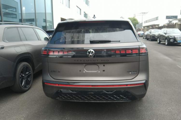 Used Volkswagen Teramont 2025 Tiguan Pro 450TSI Four-Wheel Drive Summit Edition Rear