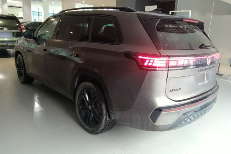 Used Volkswagen Teramont 2025 Tiguan Pro 450TSI Four-Wheel Drive Summit Edition Rear Left 45 Deg