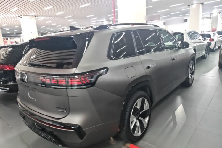 Used Volkswagen Teramont 2025 Tiguan Pro 450TSI Four-Wheel Drive Summit Edition Rear Right 45 Deg