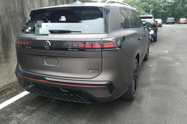 Used Volkswagen Teramont 2025 Tiguan Pro 450TSI Four-Wheel Drive Summit Edition Rear Right 45 Deg